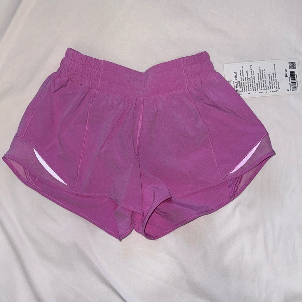 SOLD OUT | DAHLIA MAUVE | 2.5 inch | Lululemon Low Rise Hotty Hot | SIZE 2